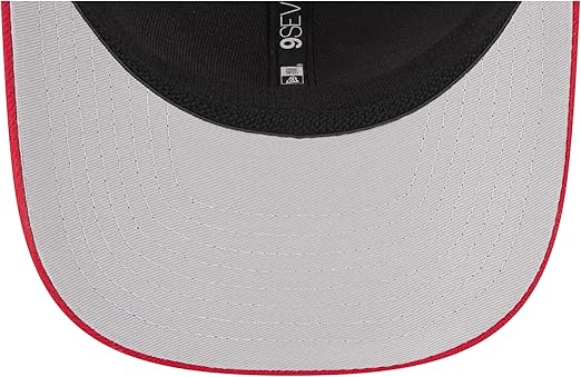 New Era 9SEVENTY 2025 NFL Team Collection Adjustable Stretch-Snap Hat (CA/US, Alpha, One Size, Tampa Bay Buccaneers, Red)
