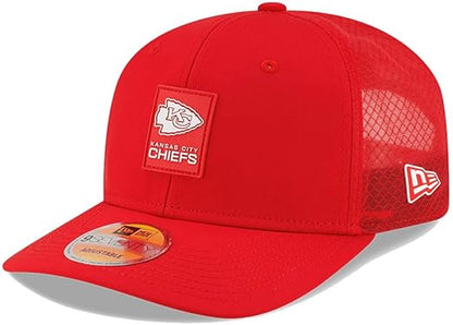 New Era 9SEVENTY NFL 2025 Sideline Trucker Adjustable Snapback Hat (CA/US, Alpha, One Size, Red, Kansas City Chiefs)