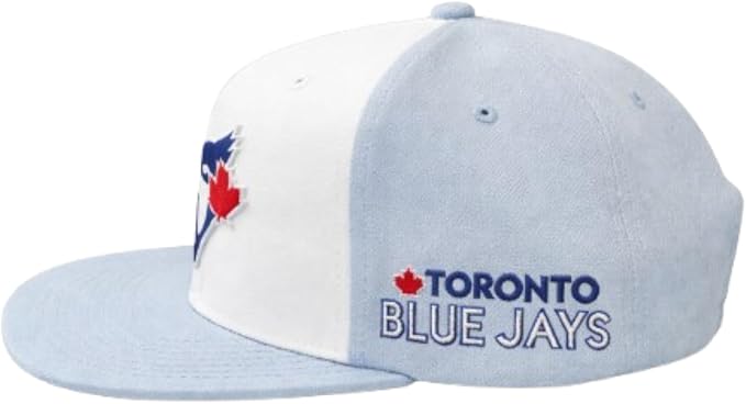 Mitchell & Ness MLB Toronto Blue Jays Classic Logo Snapback Hat - White/Babyblue