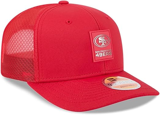 New Era 9SEVENTY NFL 2025 Sideline Trucker Adjustable Snapback Hat (CA/US, Alpha, One Size, Red, San Francisco 49ers)