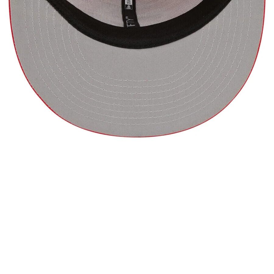 New Era Men's Red Toronto Raptors Team Color Trucker 9FIFTY Snapback Hat
