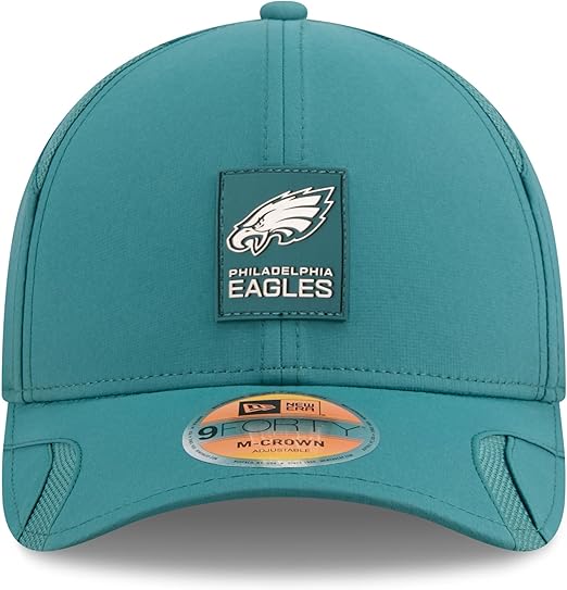 New Era Men's NFL 2025 Sideline M-Crown 9FORTY Adjustable Hat (CA/US, Alpha, One Size, Green, Philadelphia Eagles)