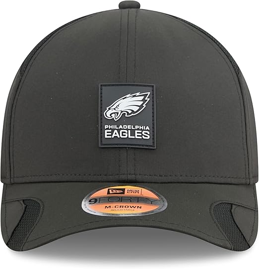 New Era Men's NFL 2025 Sideline M-Crown 9FORTY Adjustable Hat (CA/US, Alpha, One Size, Black, Philadelphia Eagles)