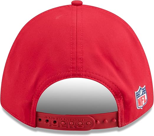 New Era Men's NFL 2025 Sideline M-Crown 9FORTY Adjustable Hat (CA/US, Alpha, One Size, Scarlet, San Francisco 49ers)