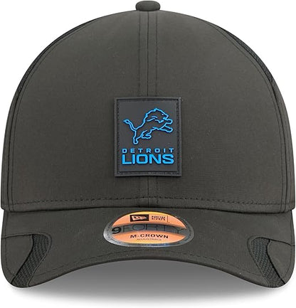 New Era Men's NFL 2025 Sideline M-Crown 9FORTY Adjustable Hat (CA/US, Alpha, One Size, Black, Detroit Lions)