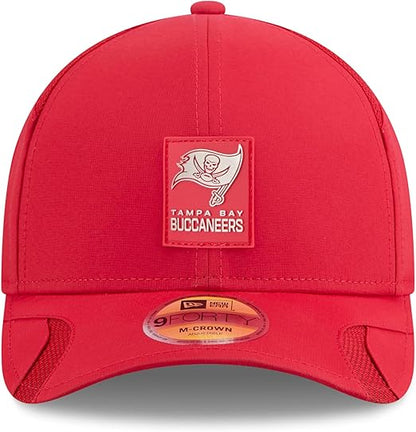 New Era Men's Red Tampa Bay Buccaneers 2025 Sideline M-Crown 9FORTY Adjustable Hat