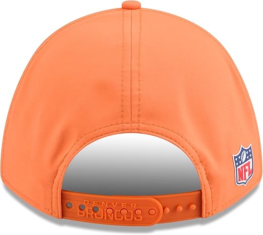 New Era Men's NFL 2025 Sideline M-Crown 9FORTY Adjustable Hat (CA/US, Alpha, One Size, Orange, Denver Broncos)