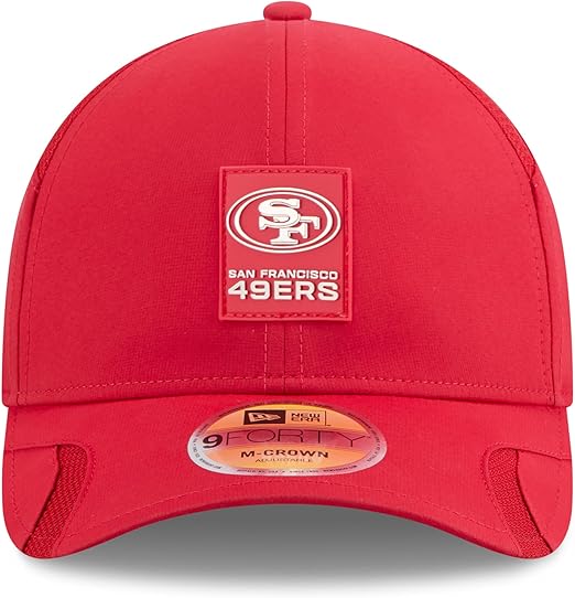 New Era Men's NFL 2025 Sideline M-Crown 9FORTY Adjustable Hat (CA/US, Alpha, One Size, Scarlet, San Francisco 49ers)