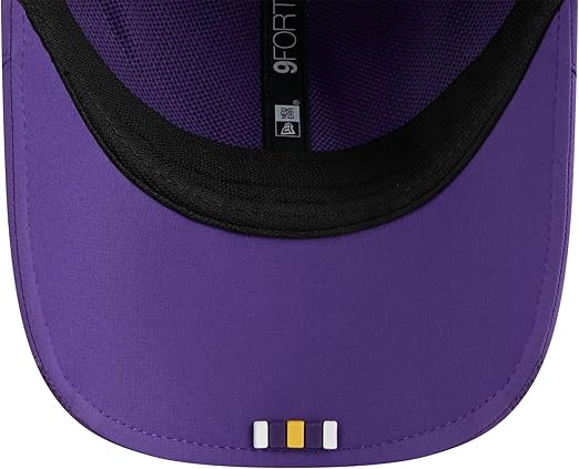 New Era Men's NFL 2025 Sideline M-Crown 9FORTY Adjustable Hat (CA/US, Alpha, One Size, Purple, Minnesota Vikings)