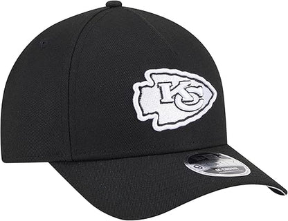 New Era 9FORTY NFL 2025 Team Collection M-Crown A-Frame Adjustable Snapback Hat - Black/White (CA/US, Alpha, One Size, Black, Kansas City Chiefs)